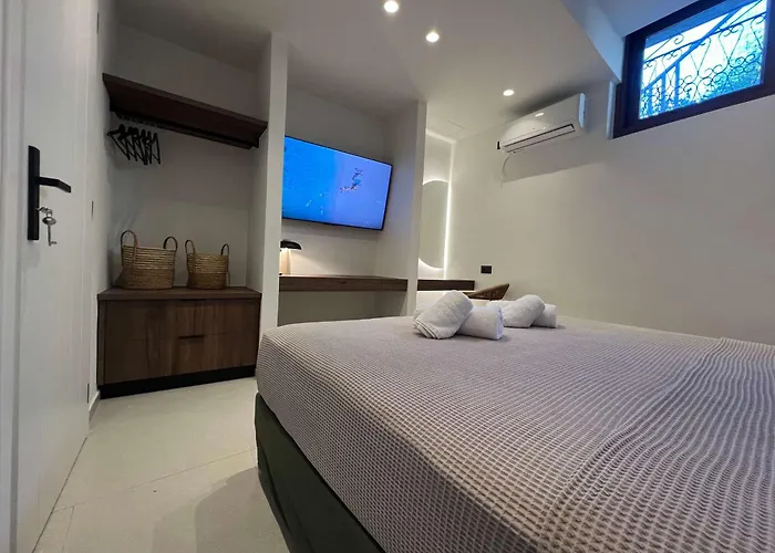 Sophia - Sea Front Liménion