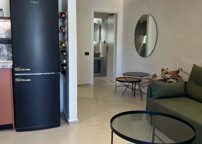 Sophia - Sea Front Liménion